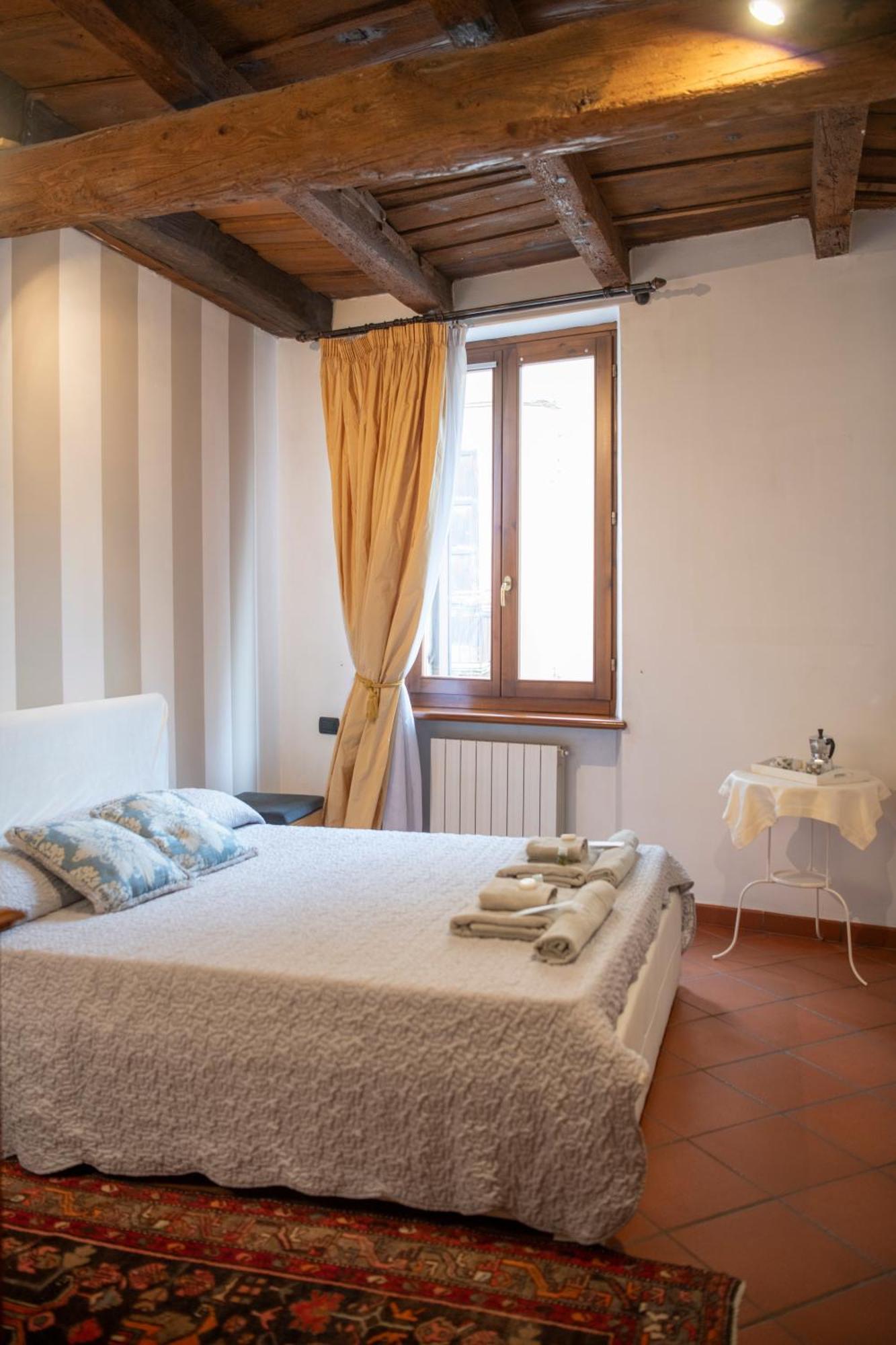 Ai Piedi Del Castello / 4Pl / Apt. Full Verona Exterior foto
