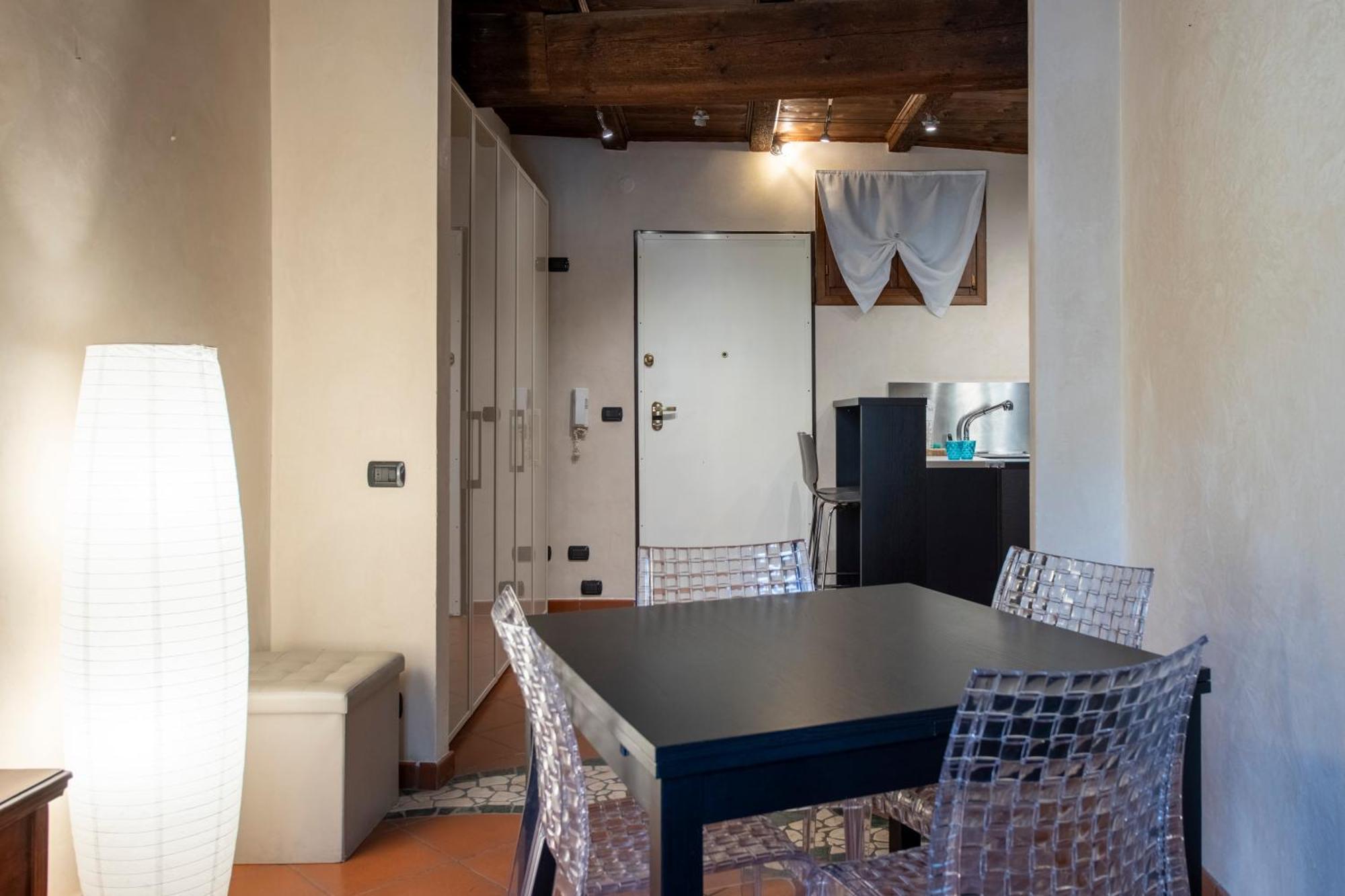 Ai Piedi Del Castello / 4Pl / Apt. Full Verona Exterior foto